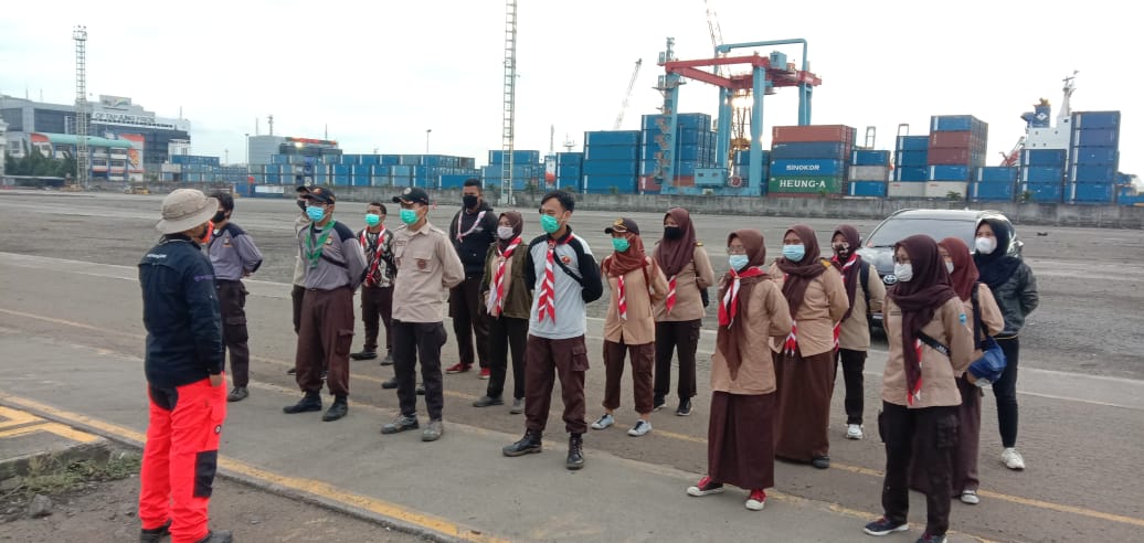 Pramuka Penegak dan Pandega Belajar Mengelola Pos Evakuasi Sriwijaya Air di JICT