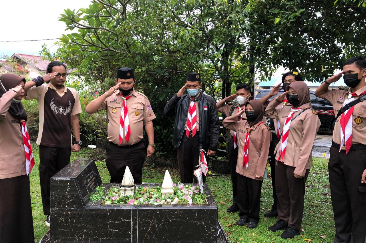 Kwarda Kalimantan Barat Ziarah ke Makam Tokoh Pramuka