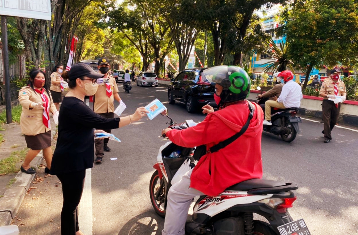 Hari Ikrar Gerakan Pramuka, Kwarda Sulut bagi Masker untuk Masyarakat