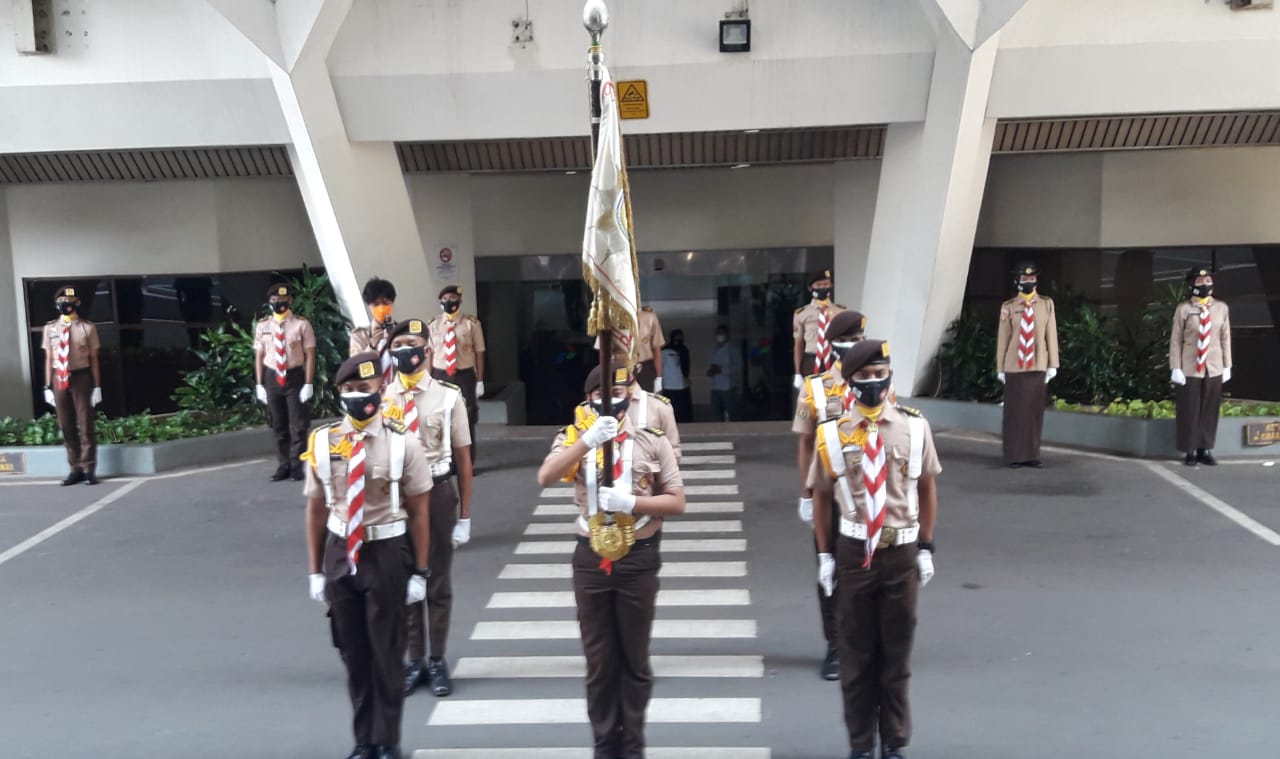 Jelang Hari Pramuka, Panji Gerakan Pramuka Diserahterimakan