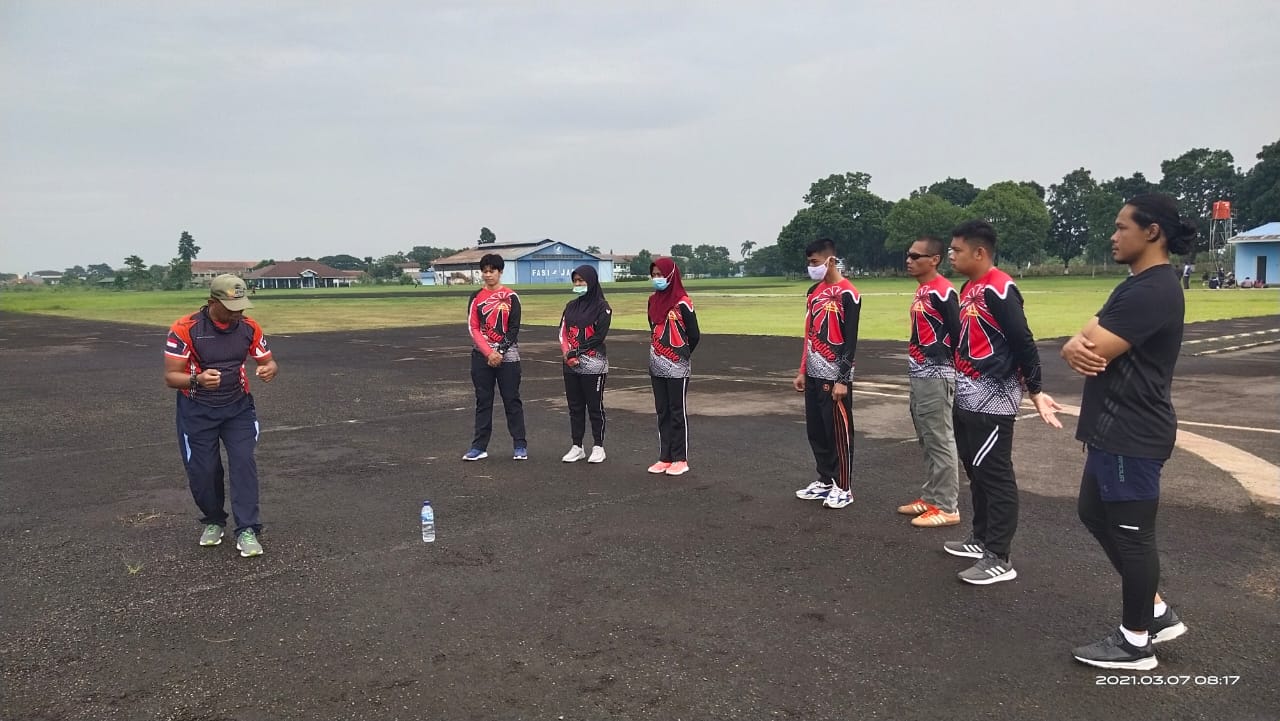 Pramuka Terjun Payung, Mengarungi Langit Biru Menikmati Hembusan Angin