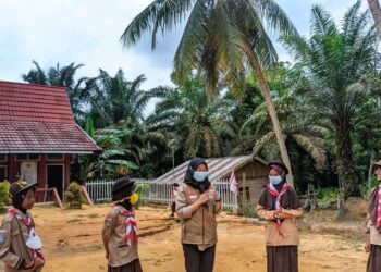 Sebrangi Sungai Batanghari, Peserta PWN 2021 Membina di SDN 154 Dusun Talang Aro