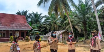 Sebrangi Sungai Batanghari, Peserta PWN 2021 Membina di SDN 154 Dusun Talang Aro