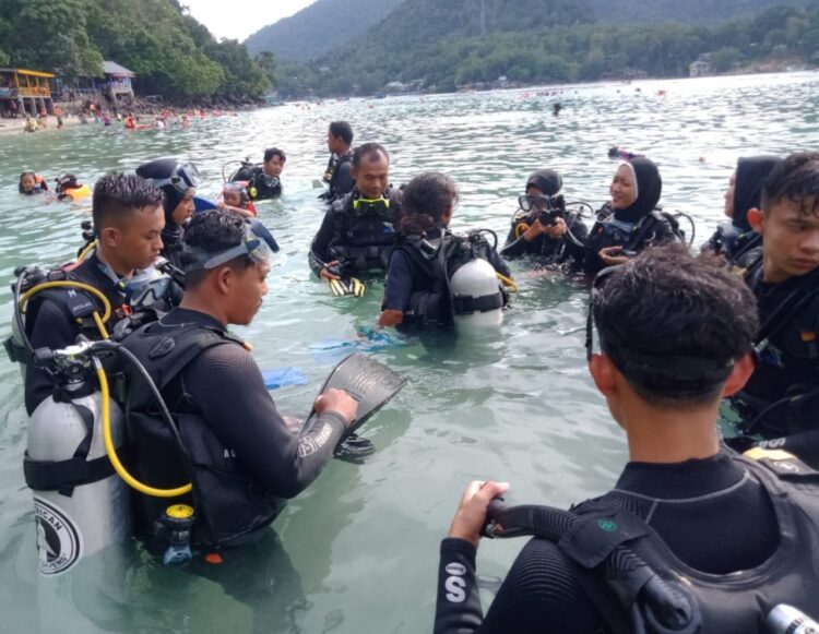 Roverweek III 2021 Selesai, Kwarda Aceh Kukuhkan 43 Scout Diving