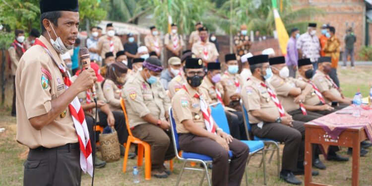 Foto – Gunting Pita Tanda Pembangunan Masjid Raudatul Jannah Desa Muaro Singoan