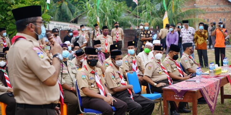 Foto – Gunting Pita Tanda Pembangunan Masjid Raudatul Jannah Desa Muaro Singoan