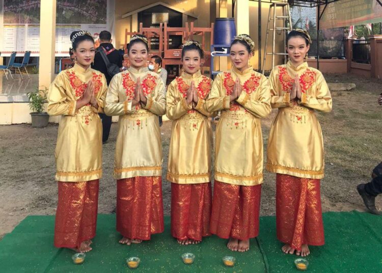 Peserta PWN Jambi Tahun 2021 Disambut Tari Persembahan Beras Kunyit