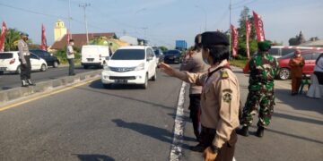 Anggota Pramuka Penegak dan Pramuka Pandega wilayah Kwartir Cabang Gerakan Pramuka Kota Medan menjadi salah satu tim yang dilibatkan dalam Operasi Lilin Toba dalam pengamanan Natal 2021 dan Tahun Baru 2022