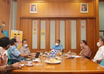 Berkunjung ke Kwarnas, Pengurus Filateli Indonesia Sampaikan Rencana Penyelenggaraan Kompetisi dan Pameran