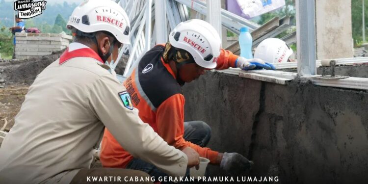 Foto – Progres Pembangunan Huntara di Lumajang