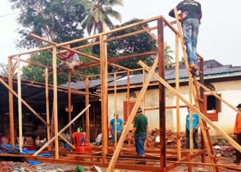 Kolaborasi dengan Kwarcab Pasaman Barat, Kwarcab Sijunjung Bangun Huntara