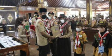 Kwarcab Sukoharjo Selenggarakan Pelantikan Pramuka Garuda dan Pelepasan Kontingen Pesta Siaga Binwil Surakarta