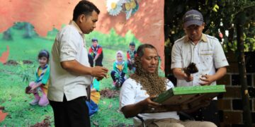 Peringati Hari Lebah Sedunia, PT Madu Pramuka Gelar Talkshow “Cintai Bumi Selamatkan Lebah”