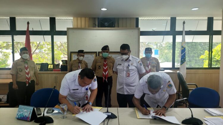 Bantu Pelayanan Kependudukan, Kwarcab dan Sudin Dukcapil Jakarta Pusat Teken Perjanjian Kerjasama