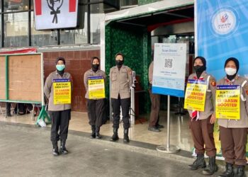 Saka Bhayangkara Kota Bogor Bantu Polresta dalam Penyelenggaraan Gebyar Vaksinisasi Booster