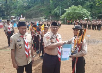 Gudep Pangkalan MTs Ma’arif NU 1 Kebasen Berprestasi Tinggi LT II  Putra dan Putri