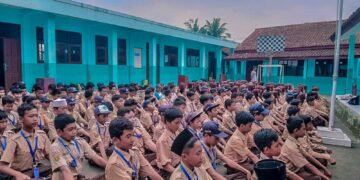 257 Siswa SMP PGRI Cikupa Kecamatan Tenjolaya Ikuti Aktualisasi Kepramukaan