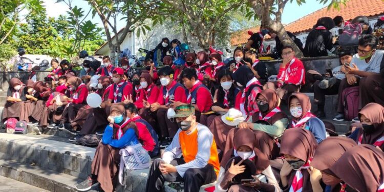 Ratusan Pramuka Yogyakarta Berpartisipasi dalam World Cleanup Day 2022