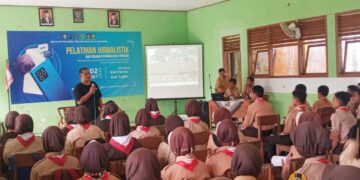Ambalan SMA Ma’arif NU 1 Ajibarang Menggelar Pelatihan Jurnalistik