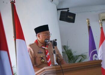 Kakwarcab Tanah Datar Lantik Kamabiran Lima Kaum