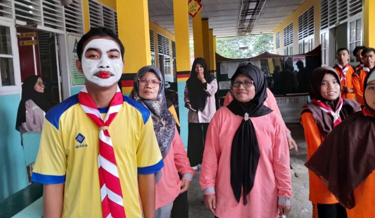 Ketua Kwarcab Tanah Datar Kunjungi Kegiatan Perjusami Gudep SLBN Lima Kaum