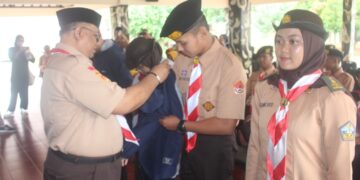 Ketua Kwarcab Banyumas Lepas Kontingen Peran Saka Daerah