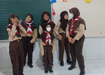 Pramuka Penggalang SDN 2 Karanglewas Lor Dibekali Soft Skill “Santun Berpendapat”