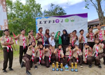Pramuka SMP NU Raih Lima Trophy LTP3 Universitas Palangka Raya