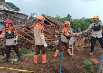 Sekretariat Kwarcab Cianjur Menjadi Pos Relawan Pramuka Peduli