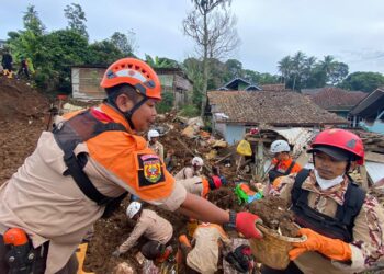Relawan Pramuka Berhasil Temukan 4 orang Korban Longsor Gempa Bumi Cianjur