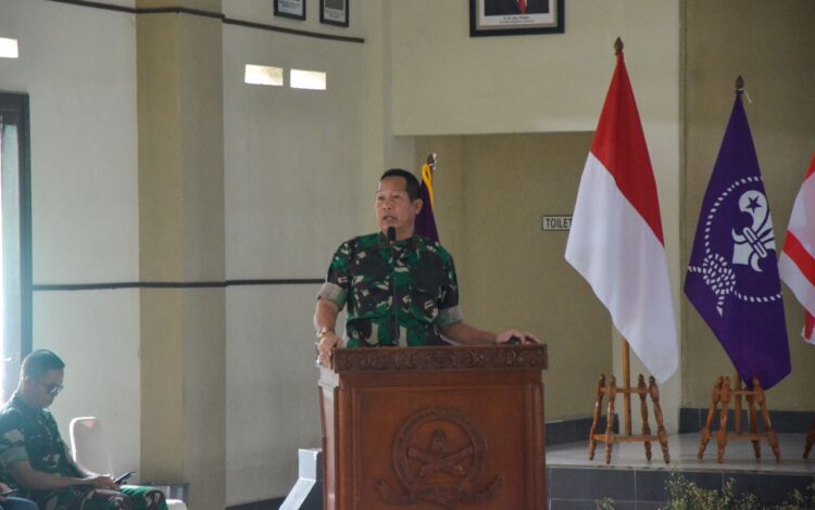 Hadapi Proxy War, Danpusdikarmed Brigjen TNI Jauhari Ingatkan Untuk Waspada
