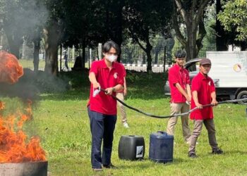 Upaya Preventif, PT Molino Pramuka Melaksanakan Latihan Pemadam Kebakaran