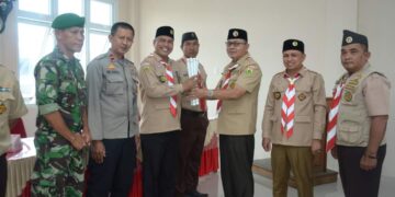 Hadiri Musran Kwarran Samudera, Kwarcab Aceh Utara Bagikan Kalender 2023