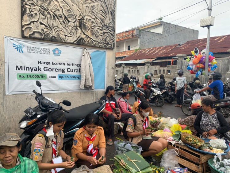 Survival Kota Ambalan Dharmawangsa Srikandi, Menolong Sesama Hidup dan Ikut Serta Membangun Masyarakat