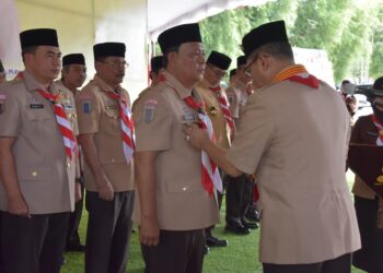 Ketua Kwarnas Lantik Gubernur Kalsel Menjadi Kamabida Kalimantan Selatan