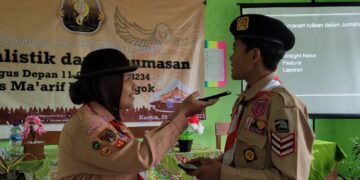 Pramuka Penggalang MTs Ma’arif NU 2 Cilongok Dibekali Ilmu Jurnalistik