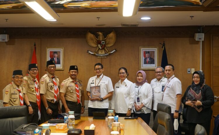 Menparekraf Siap Berkolaborasi Dukung Kegiatan Pramuka Tahun 2023