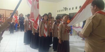 Pramuka dan OSIS SMAN 10 Palangka Raya Selenggarakan LDK Gabungan