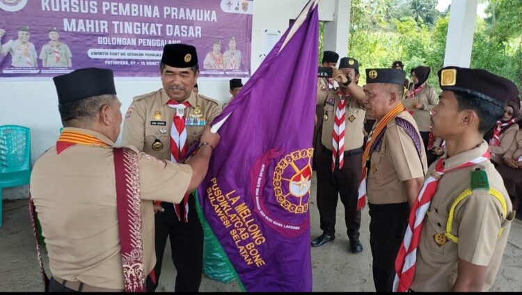 Ketua Harian Kwarcab Bone Tutup KMD di Patimpeng