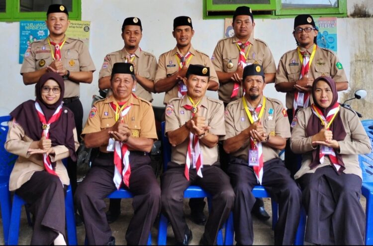 Kwarran Patimpeng Fasilitasi Anggota untuk Pembuatan KTA Menggunakan SIKADA