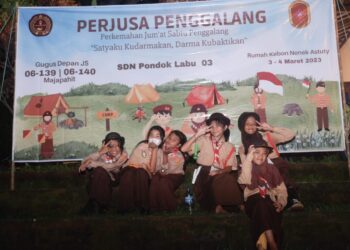 Perjusa Gudep Majapahit Lepas 500 Ekor Burung