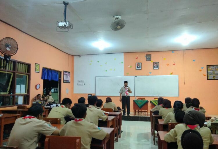 Pangkalan SMAN 1 Tegaldlimo, Kembangkan Potensi Peserta Didik dengan SKU