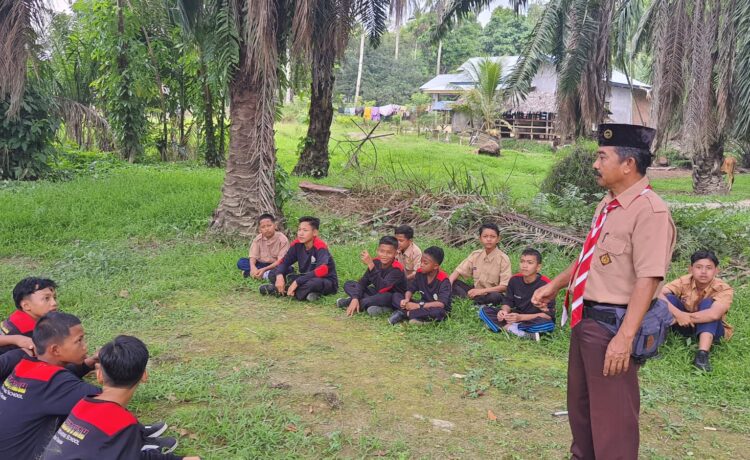 Tangkal Paham Redikal Dilingkungan Pompes, Pompes IT Al-Hidayah Aktifkan Kegiatan Pramuka