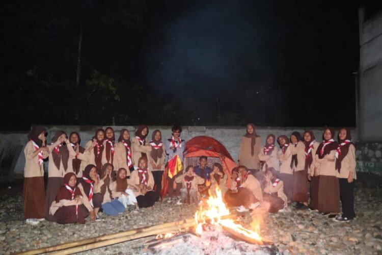 SMP Plus Bina Trampil Kwarran Rumpin Gelar Persami