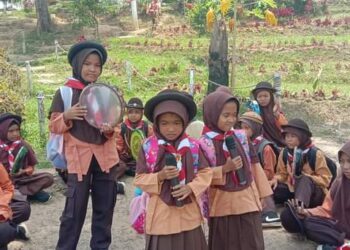 Jelang Puasa, Pramuka Siaga SDN 008 Rejosari Kunjungi Objek Wisata