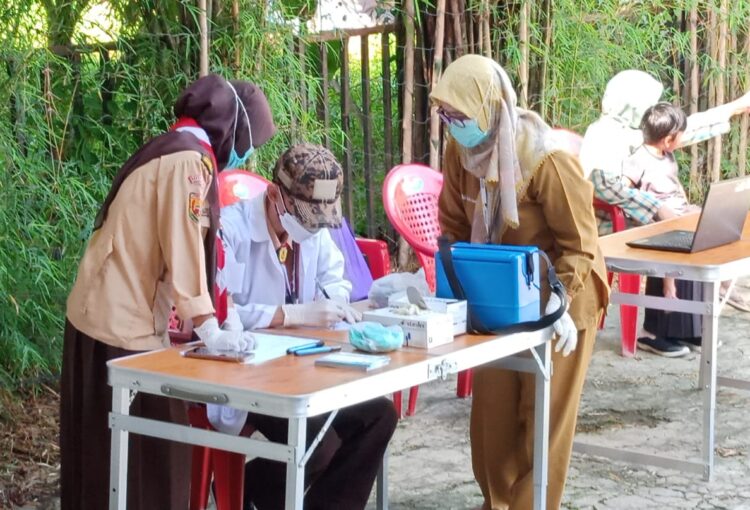 Peran Pramuka SBH Sawangan dalam Kegiatan Sub Pekan Imunisasi Nasional