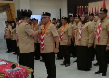 Ketua Kwarnas Lantik Gubernur Gorontalo Menjadi Kamabida