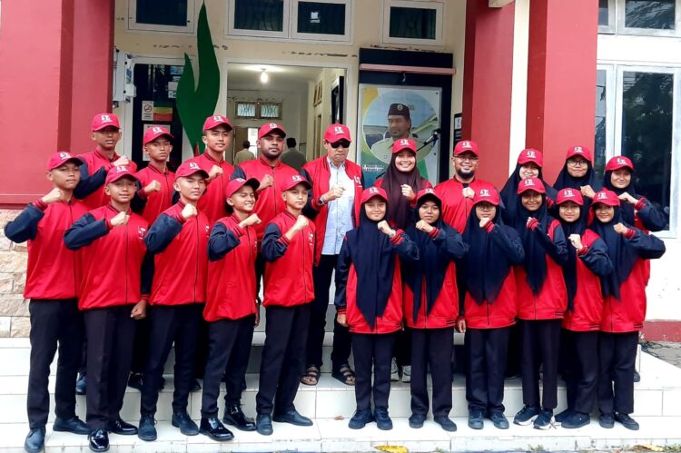 Ketua Kwarda Aceh Lepas Regu Penggalang Ke LT-V Jakarta