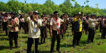 Wujudkan Cinta Alam, Peserta KBN 2023 Tanam Mangrove