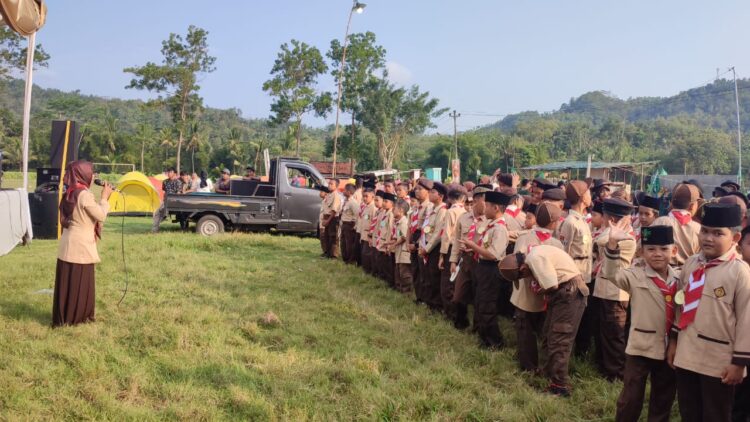MI Ma’arif NU 1 Panusupan Gelar Perkemahan Tahun Baru Hijriyah